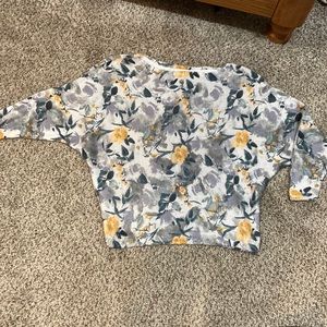 Woman’s boat neck sweater